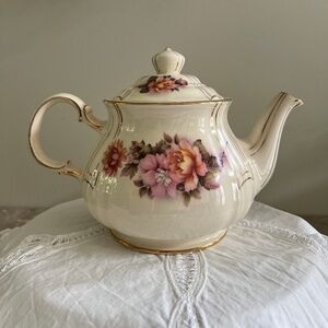 Mid Century James Sadler Teapot